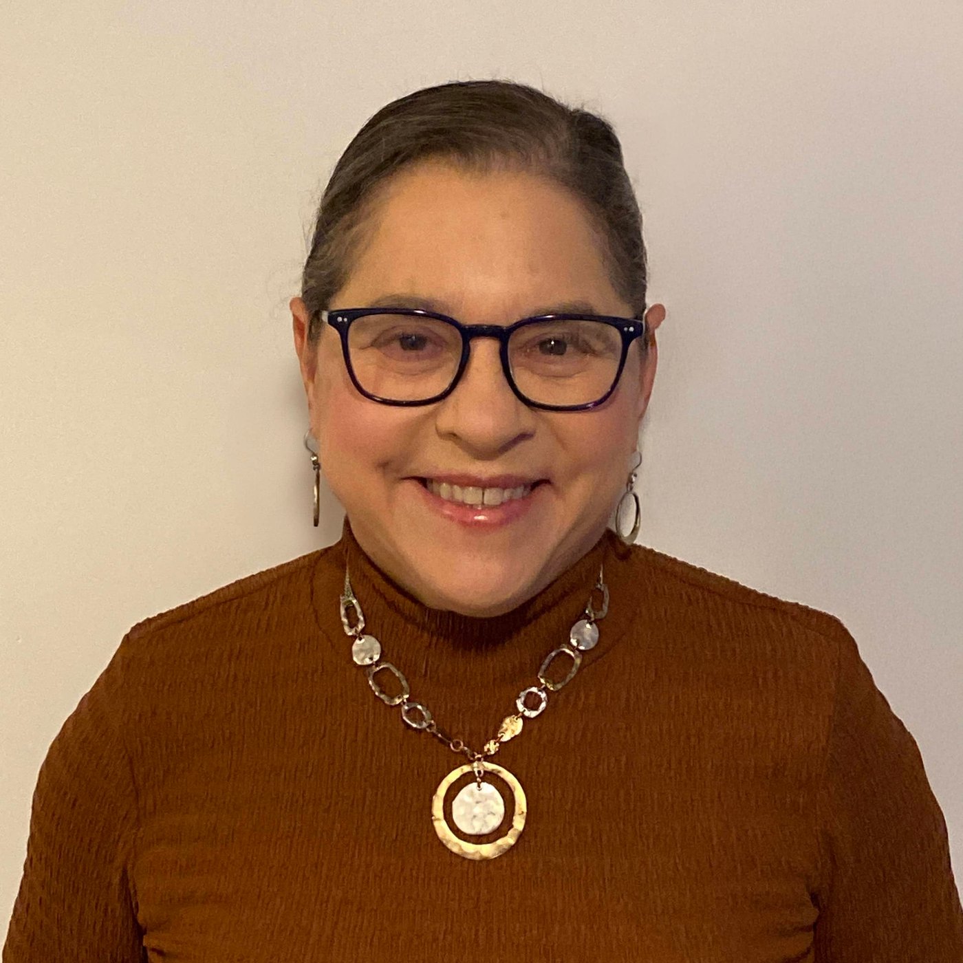 headshot of Sarah Posner