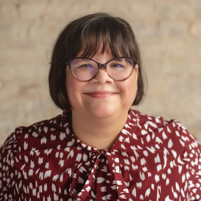 headshot of Dr. Sara Moslener